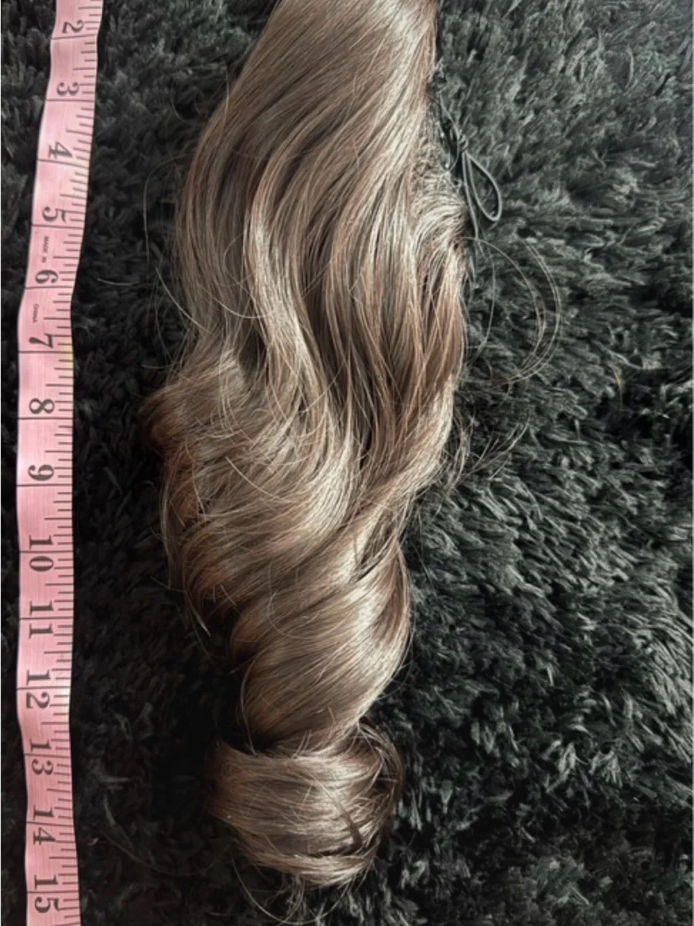 Women’s Clip-In Hair Extension - Light Brown